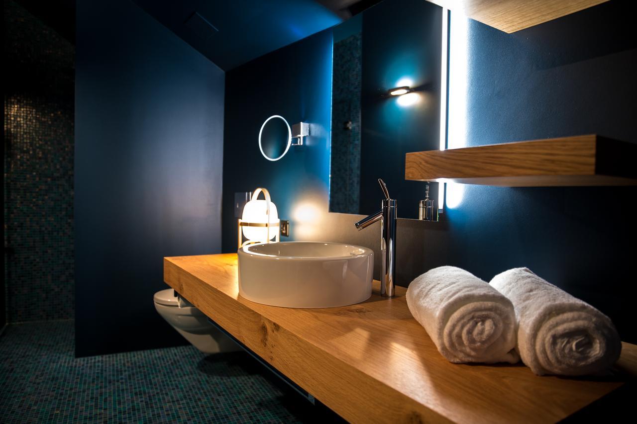 Hotel Krone Regensberg Bagian luar foto